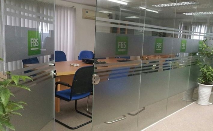 Giới thiệu giấy dán kính - decal dán kính Hàn Quốc Giới thiệu giấy dán kính - decal dán kính Hàn Quốc